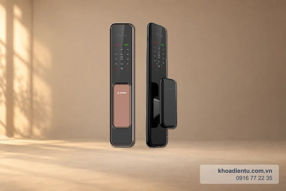 Khóa cửa vân tay Bosch EL600 (Đức) - Màu đen trên nền studio be với ánh sáng ấm